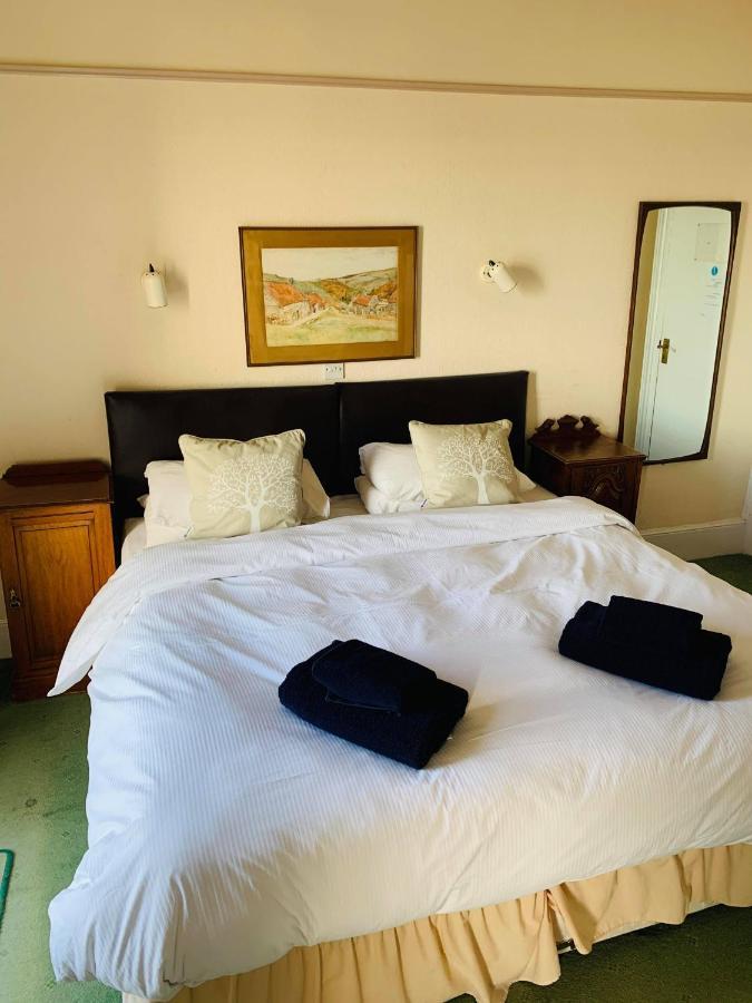 Ye Olde White Harte Hotel Burnham-on-Crouch Pokoj fotografie