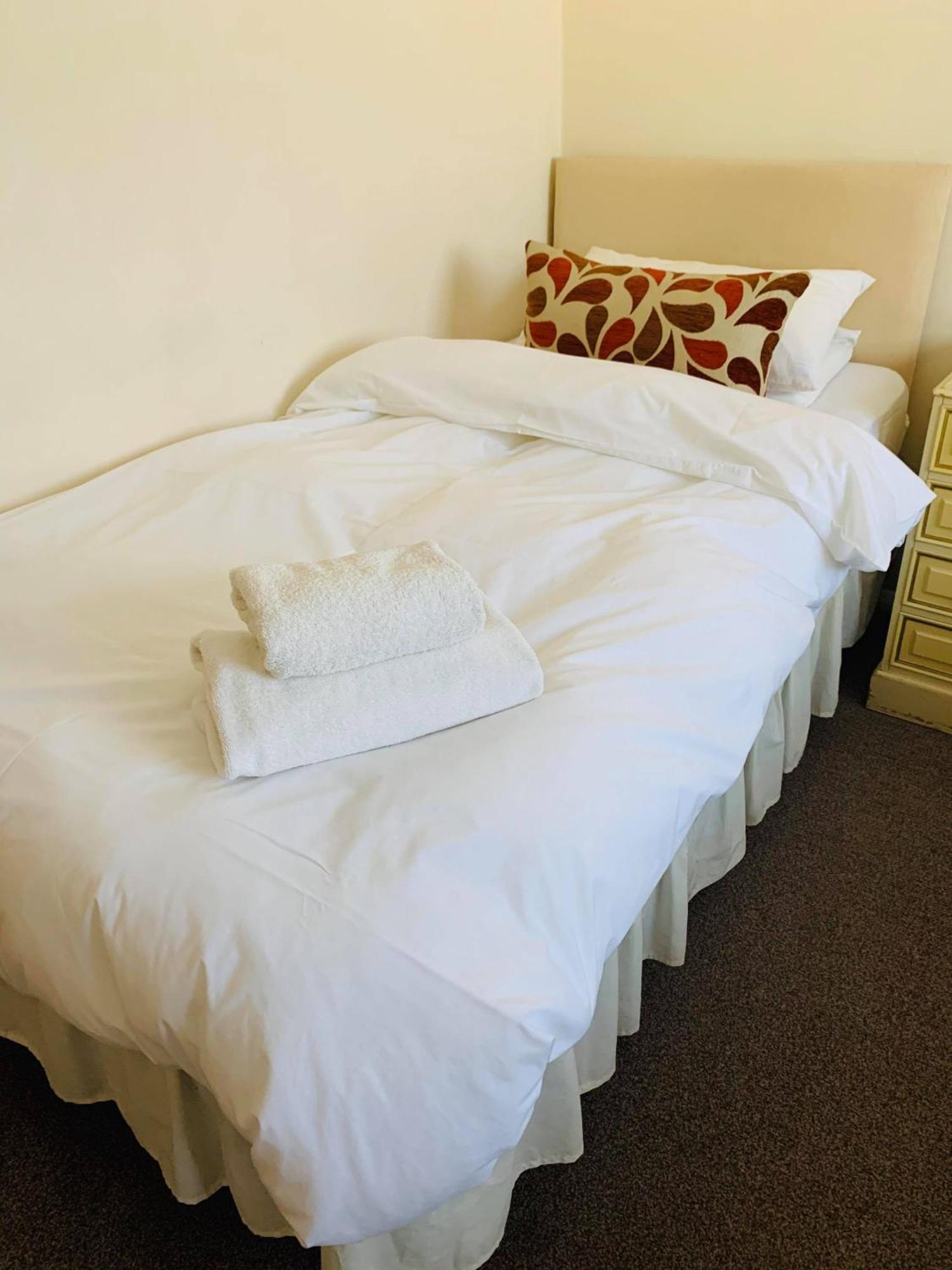 Ye Olde White Harte Hotel Burnham-on-Crouch Pokoj fotografie