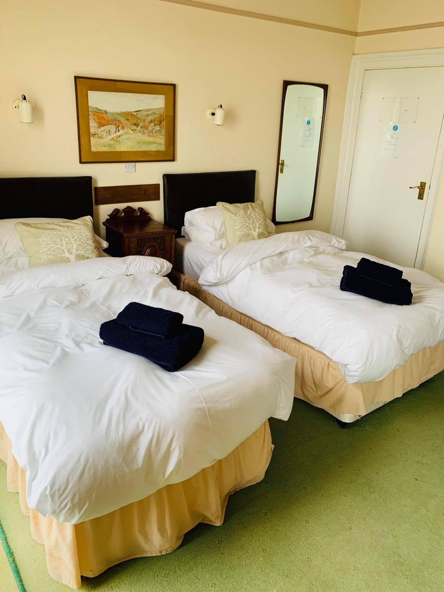 Ye Olde White Harte Hotel Burnham-on-Crouch Pokoj fotografie
