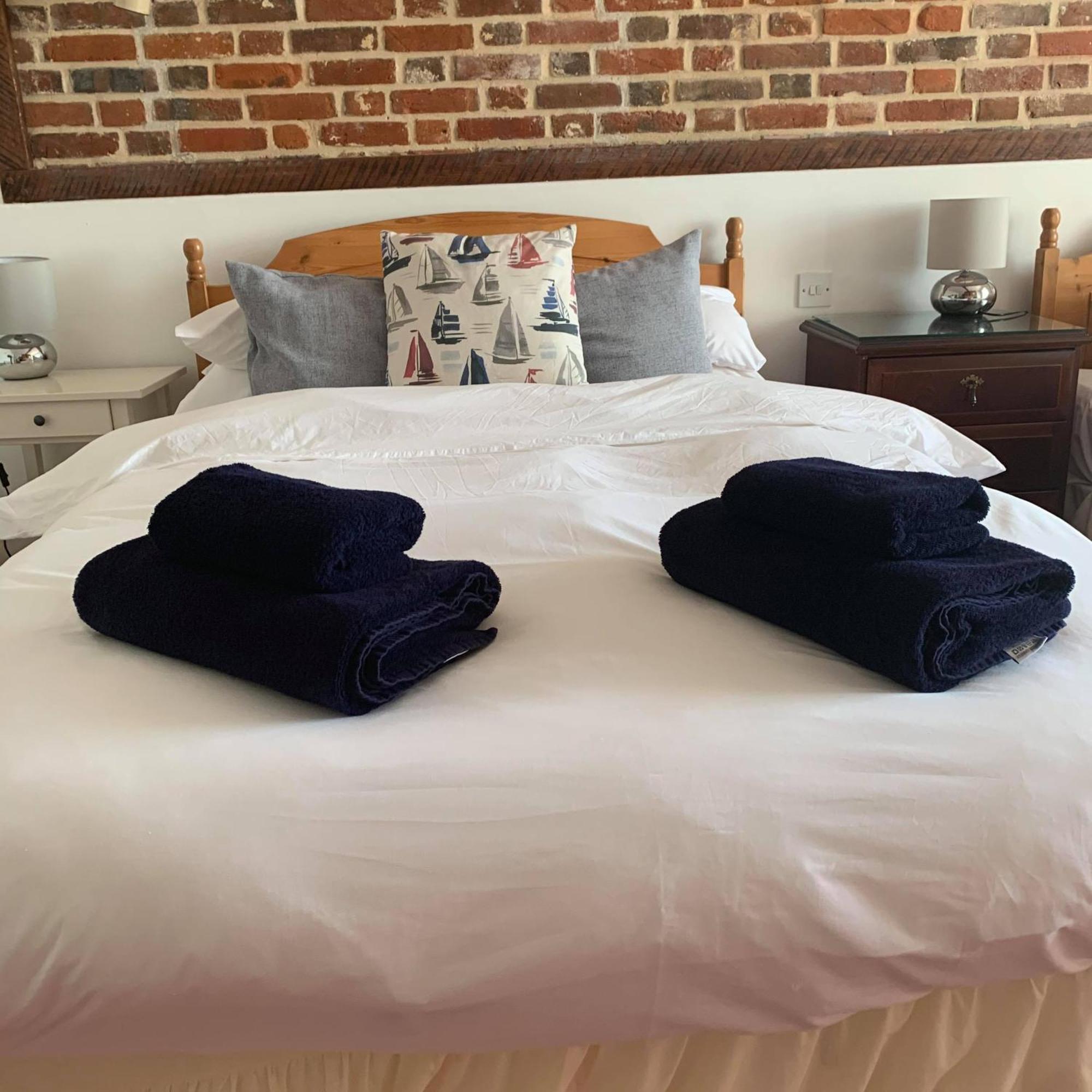 Ye Olde White Harte Hotel Burnham-on-Crouch Pokoj fotografie